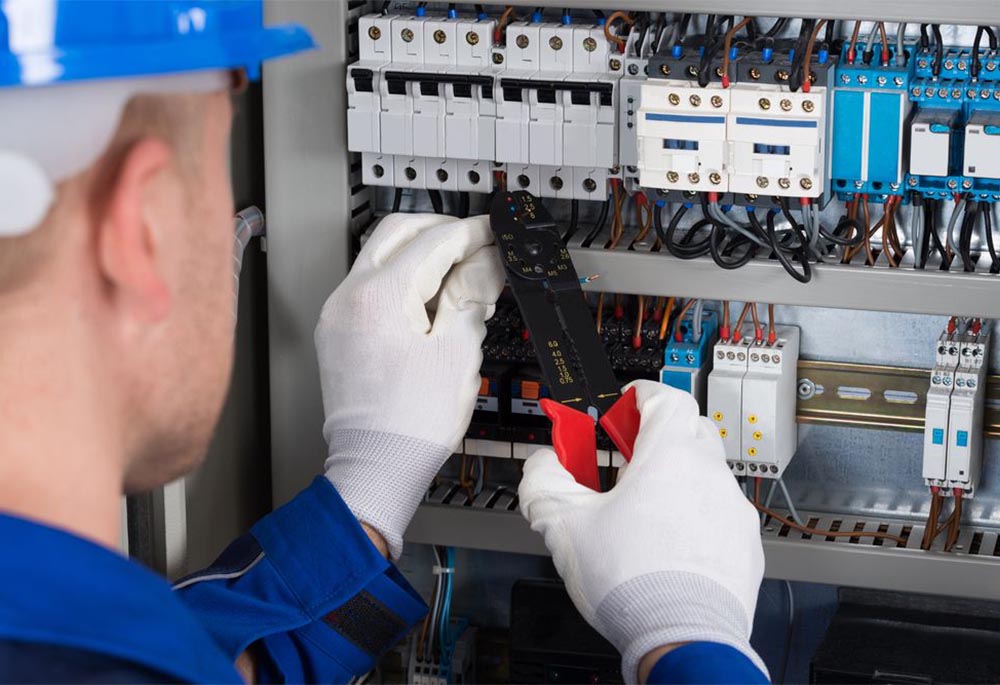 Wanneer ben je verplicht om een elektriciteitskeuring te laten ...